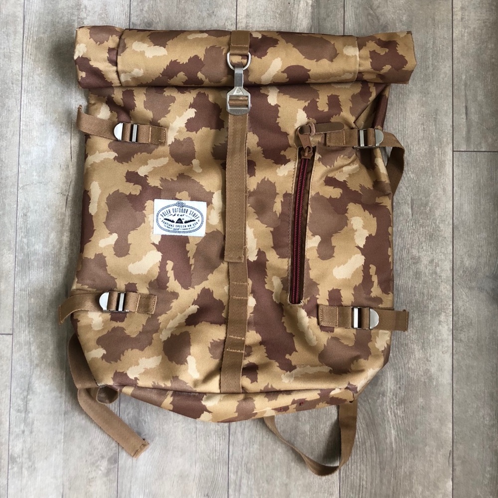 Backpack - Picture 4 of 4